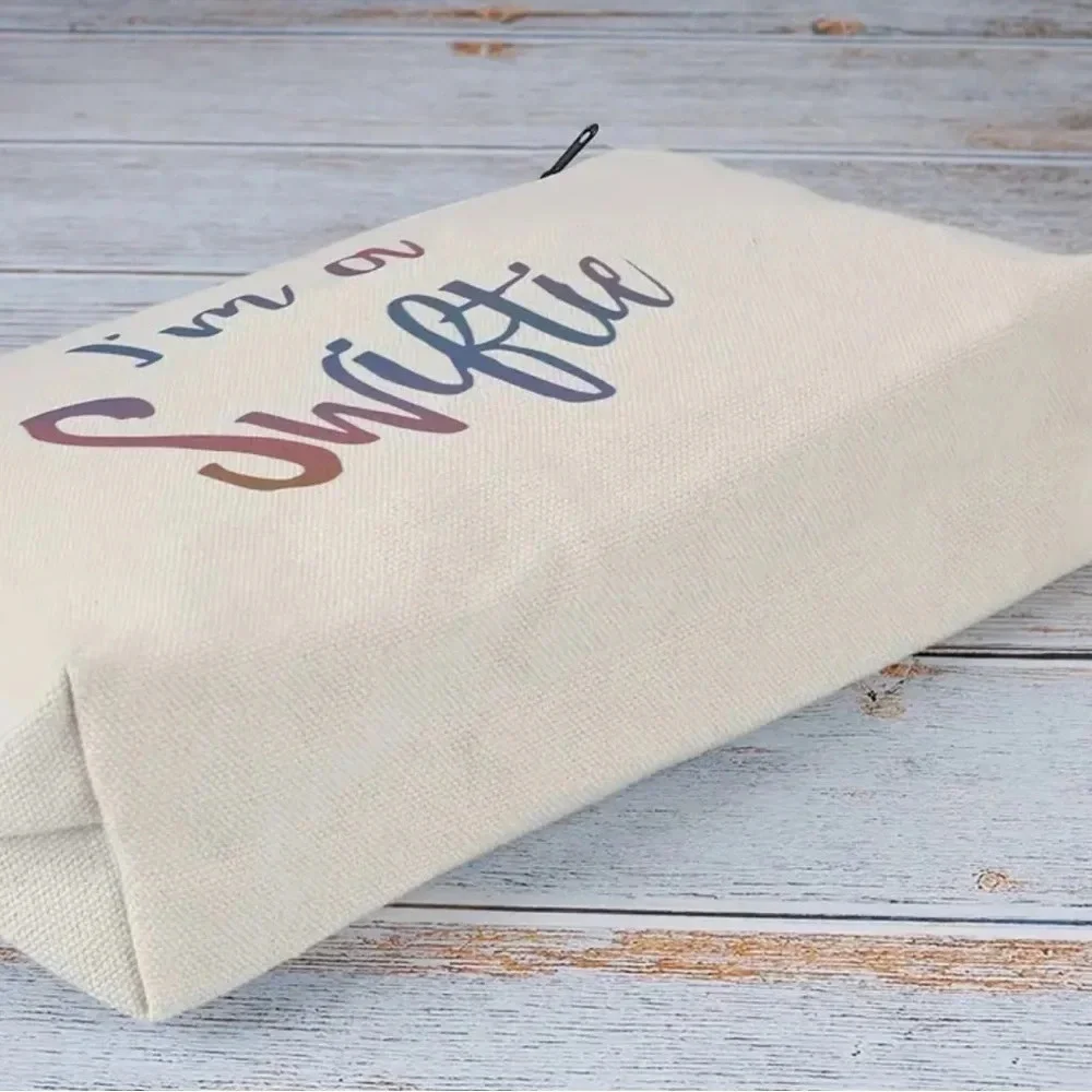 Cosmetic Makeup bag. Brand‎ new